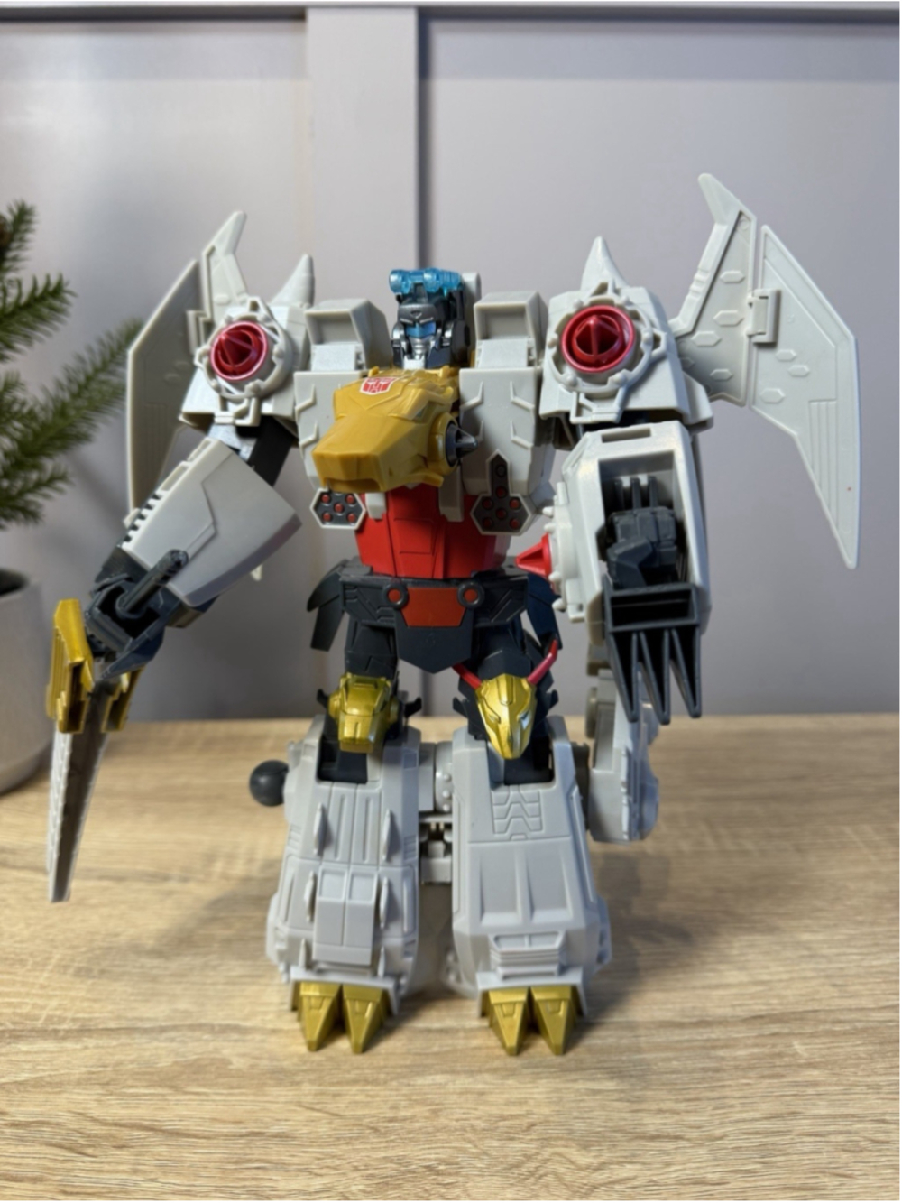 Transformers Bumblebee Cyberverse Adventures Dinobots Volcanicus Incomplete